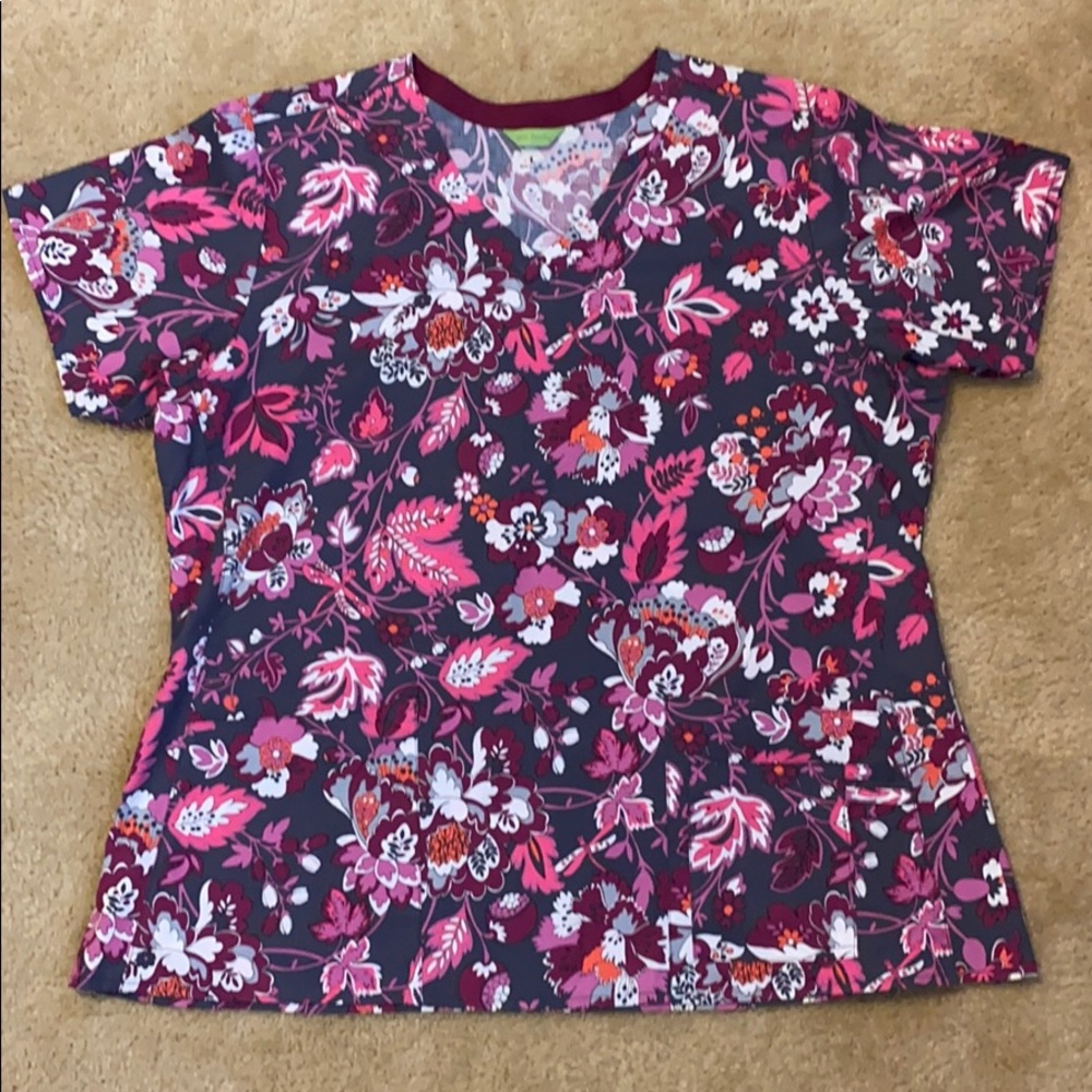 Vera Bradley Scrub Top